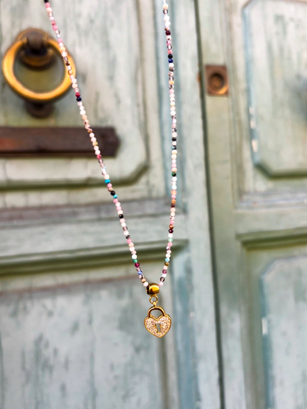 Collana Lucchetto in Pietra Naturale